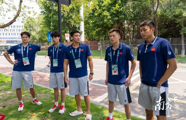 南方+ 姚志豪 拍摄